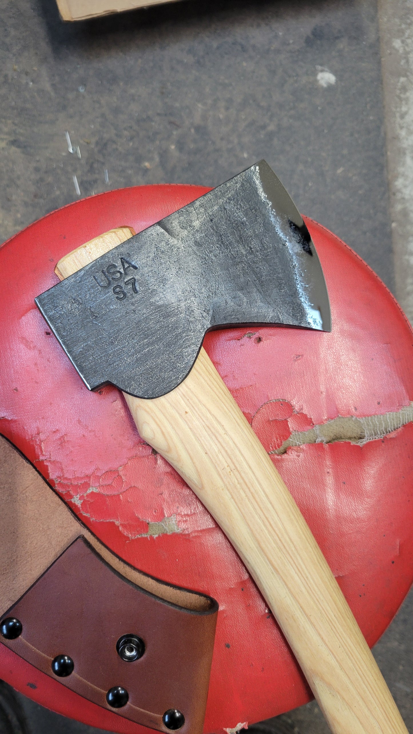 1.5lb Hatchet PREORDER